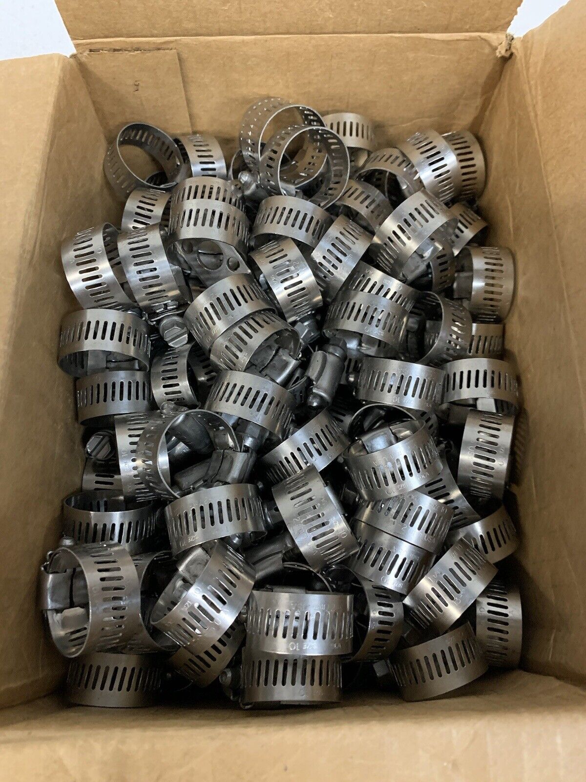 100 Pack of 1” Stainless Steel Hose Clamps 1 Inch (Qty 100)