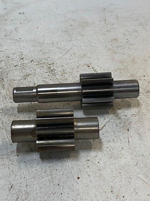 Commercial Shearing 3040-01-102-7577 Shaft & Gear Assembly DLA700-81-M-J548