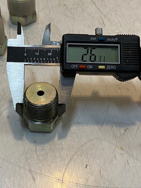 6 Quantity of Hex Reducer Bushings 29mm Hex 26mm Thread (6 Quantity)