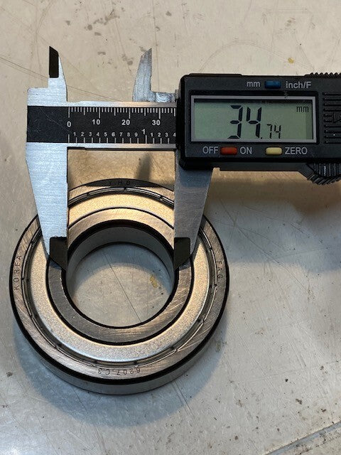 7 Quantity of FAG 6207C3 Bearings 72mm OD 35mm Bore 17mm Thick (7 Quantity)