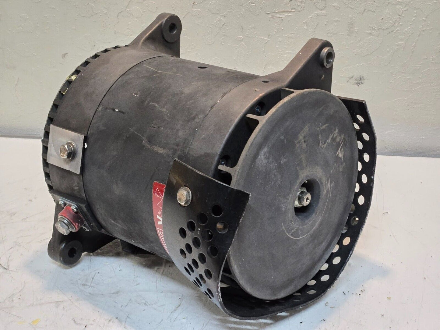 C. E. Niehoff Dual Voltage Generator 12447109 for HMMWV | 2920-02-420-9968