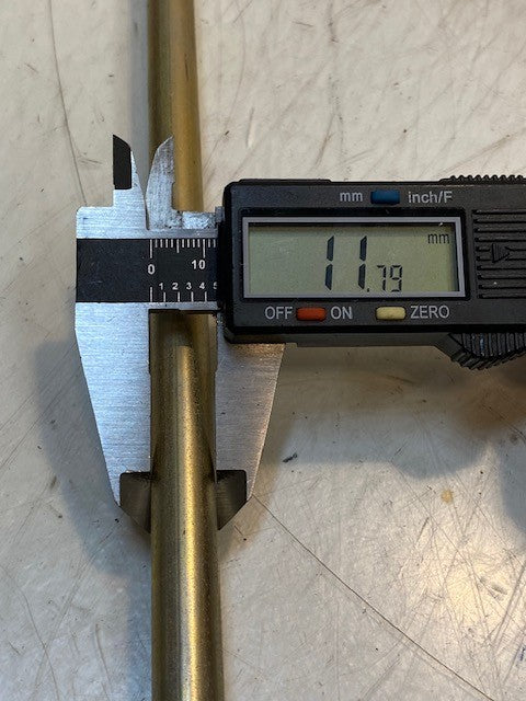 Navistar Rod Clutch Linkage 3523974C1615 | 25-1/2" Long 13mm Bore 12mm Shaft OD