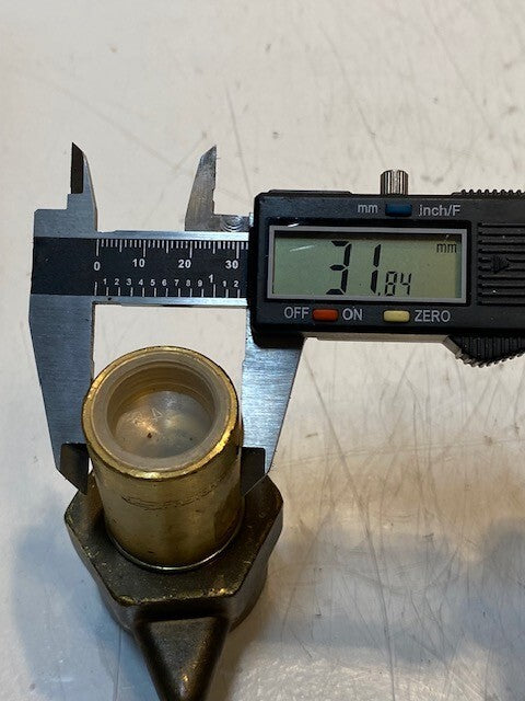 Faster FB 12/34 NPT F5 Hydraulic Socket Brass Flat Valve 3/4 in NPT