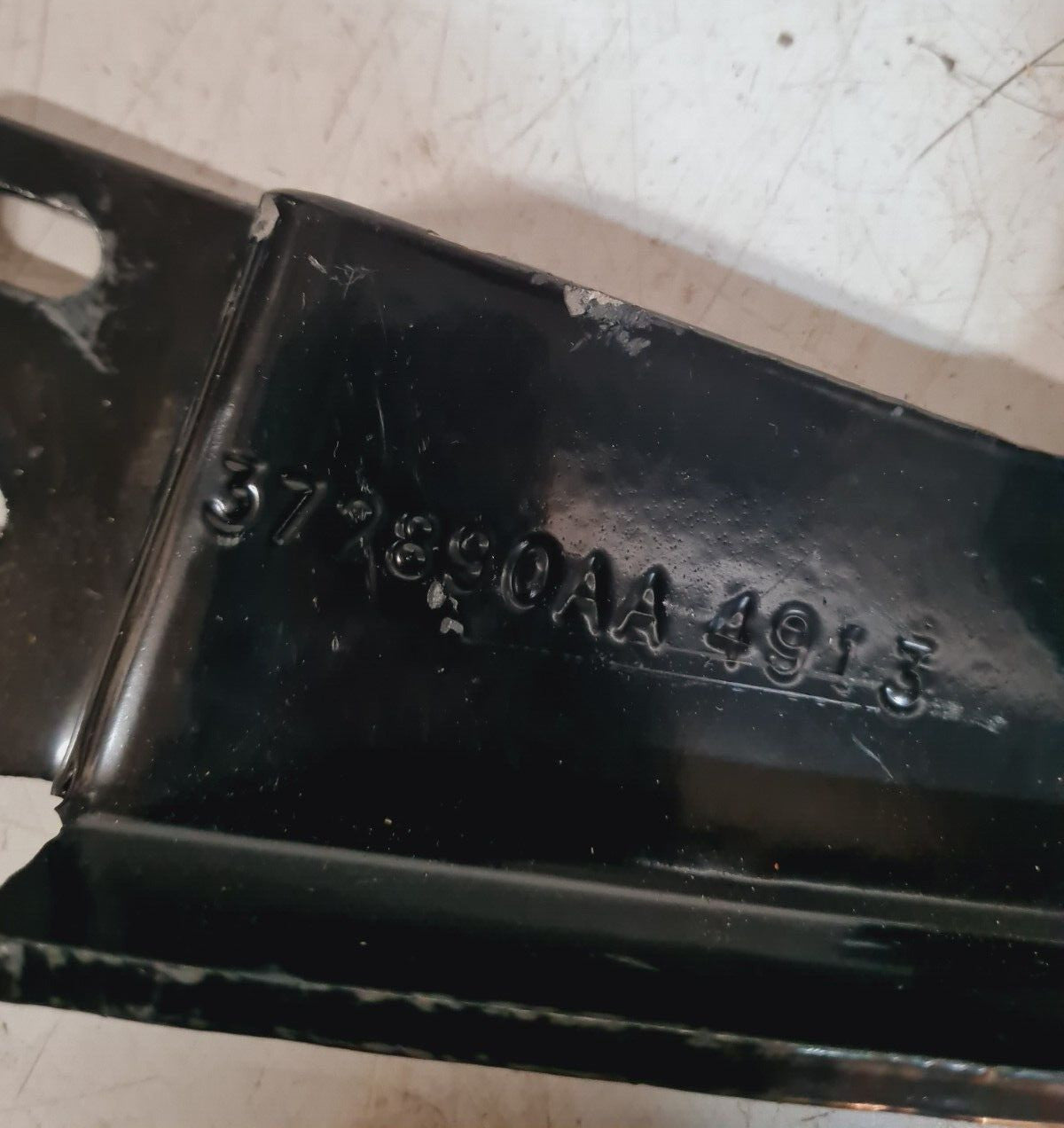 Bracket Part Number 372890AA | 4913 |  372890AA 4913