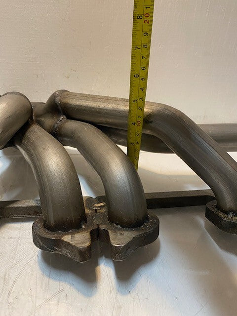 6-Branch Exhaust Header 28" L 15" W 5" H 53mm Main Bore 39mm Center Bore