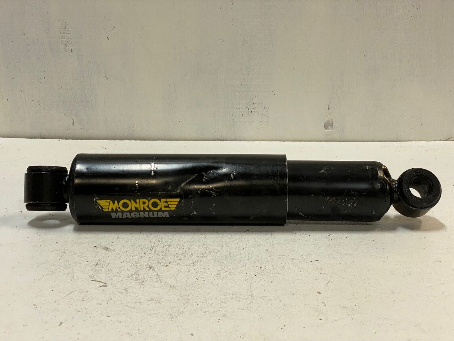 Monroe 74025 P136NE Shock Absorber 70 Series