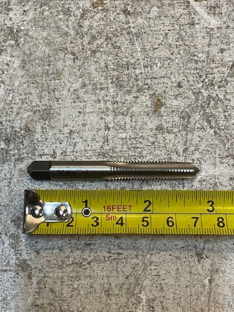 6 Quantity of Cle-Line C63229 Straight Flute Tapers M8 x 1.25 HS (6 Quantity)