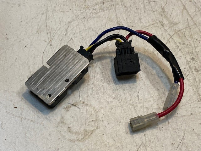 AC Blower Heater Fan Motor Resistor F011018536 | 0225454528 | 728085-100