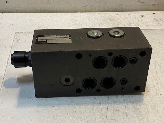 Hydrotechnik Frutigen Hydraulic Valve SDV PE 16 SM-0 P210 | 9" L 3-1/2" W