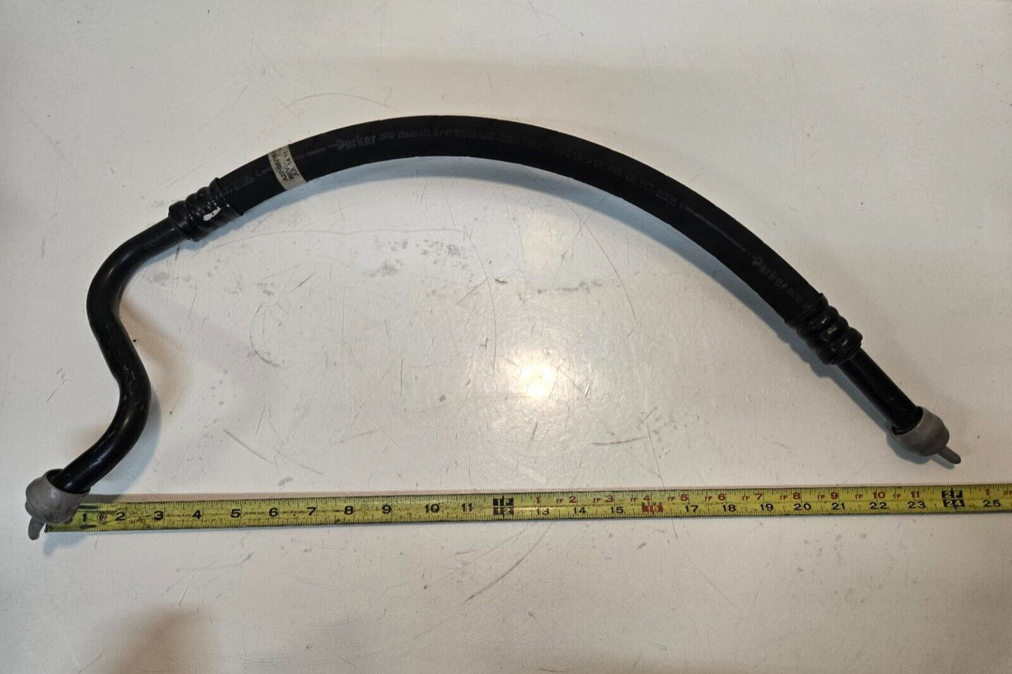 AC Compressor Hose A22-68218-000 for Freightliner | 18" Hose 30" Long 3/4" ID