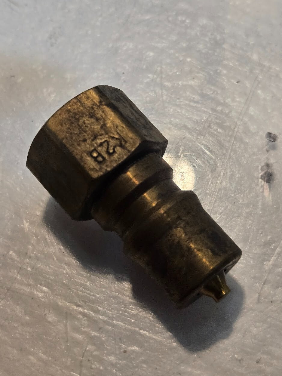 10 Quantity of Foster K2B 1/4" Quick Disconnect Couplings 1/4" FPT (10 Qty)