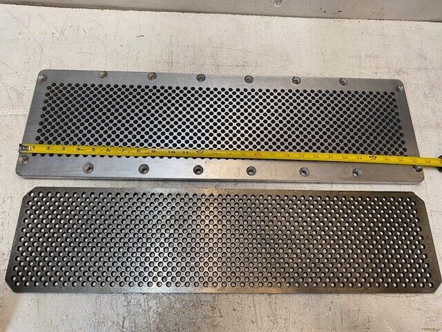 CFK Stainless Steel Honeycomb Vent Air Filters D-21052 35lbs 27-1/2" L 8-3/8" W