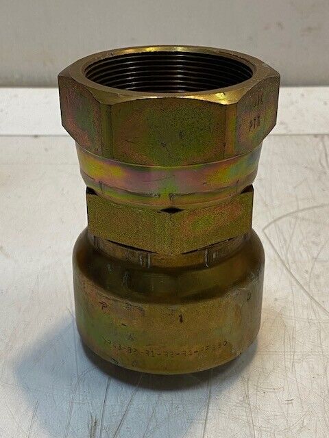 Parker 10643 | 32 | Crimp Style Hydraulic Hose Fitting 4-5/8" H 61mm Thread