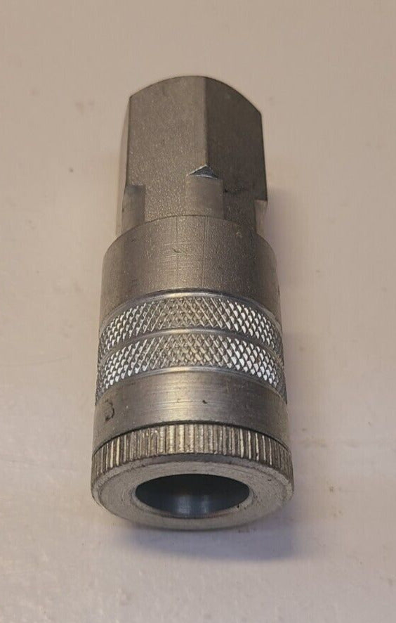4 Quantity of Quick Connect Couplers 1/2" Female NPT x 1/2" Body (4 Qty)
