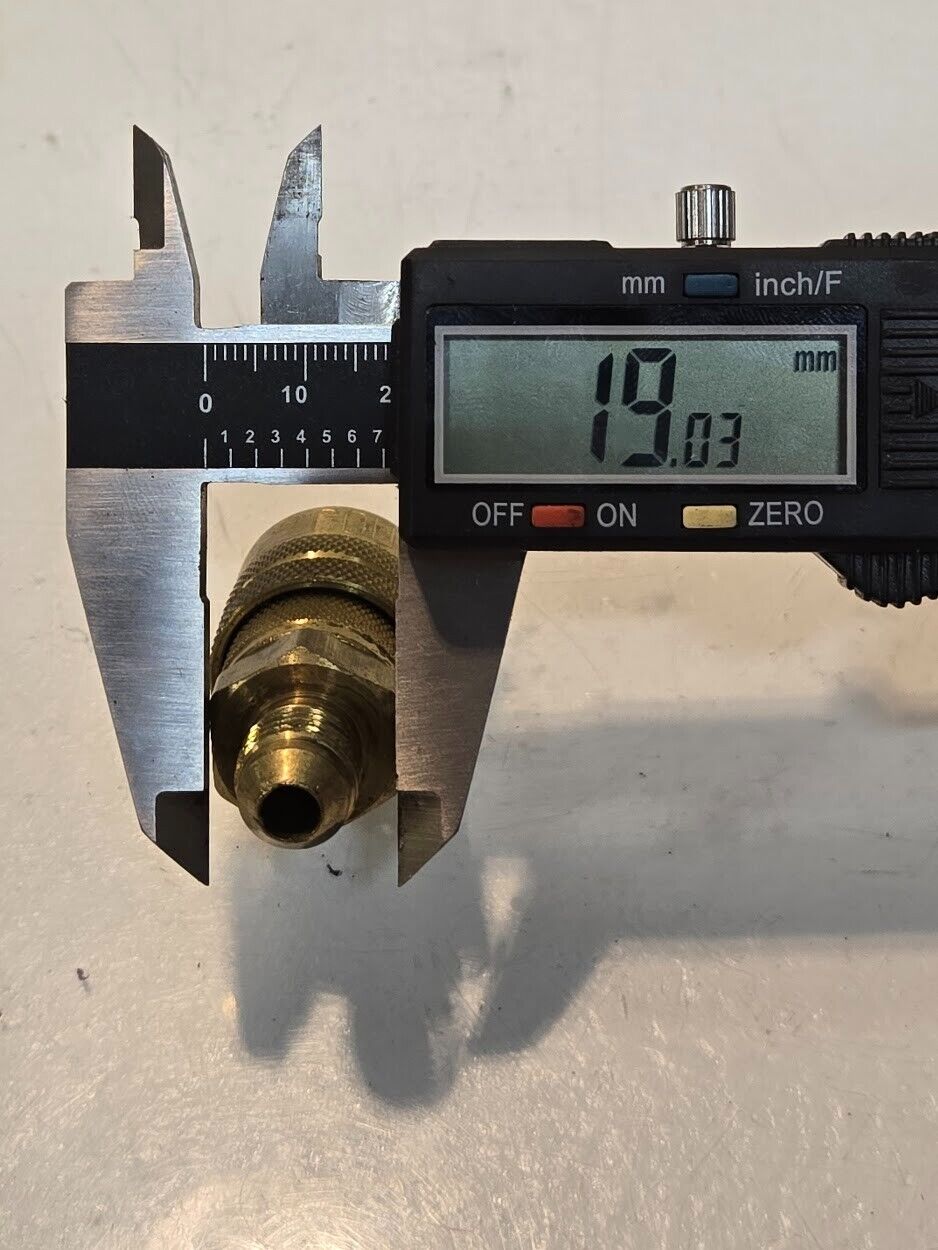 2 Quantity of Milton Kwik Change M Style Couplers 1/4"x5/16" Flare (2 Quantity)