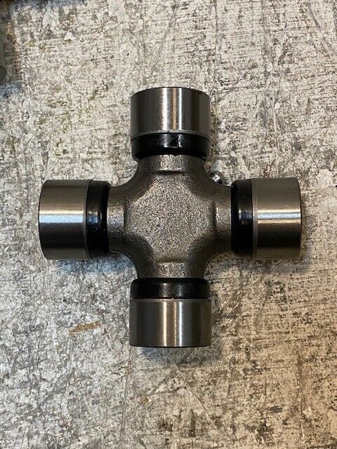 9 Quantity of Universal U-Joints 92mm Wide 30mm End (9 Quantity)