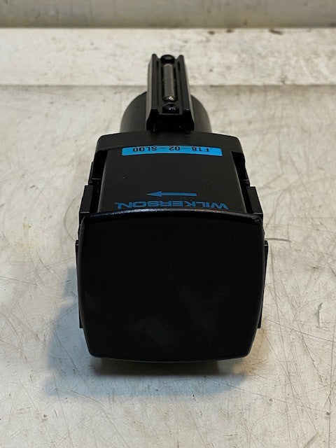 Wilkerson F18-02-SL00 Compressed Air Filter 5 Micron Rating Drain Compressor