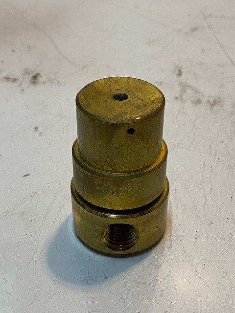 Norgren R16-201-N56A Brass Pneumatic Regulator 400 PSIG 2-1/4" H 38mm OD 11mm ID