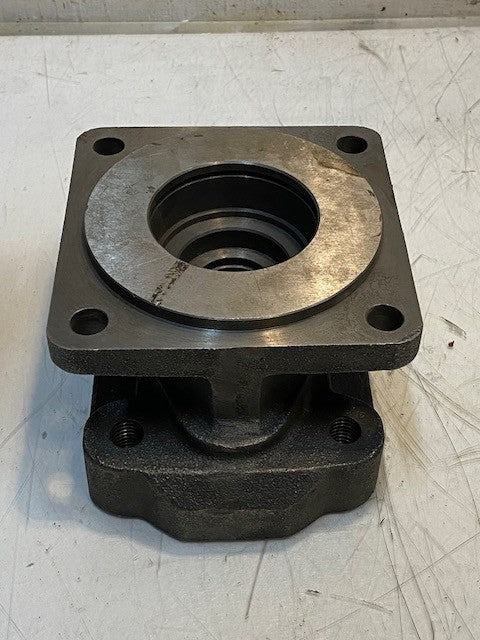 Hydraulic Pump Shaft End Cover 72mm Bore 7" Long 5-3/4" Wide 3-5/8" Tall