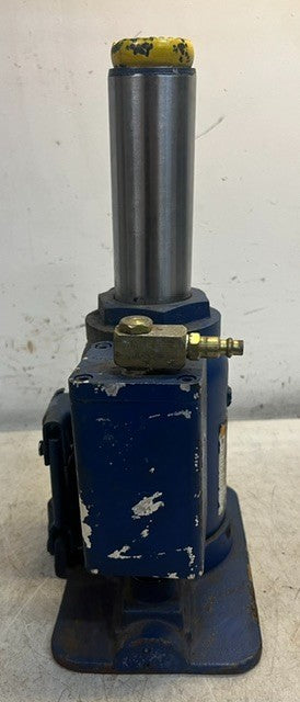 NAPA Professional 20-Ton Air Hydraulic Bottle Jack 791-2320A (No Hose or Handle)