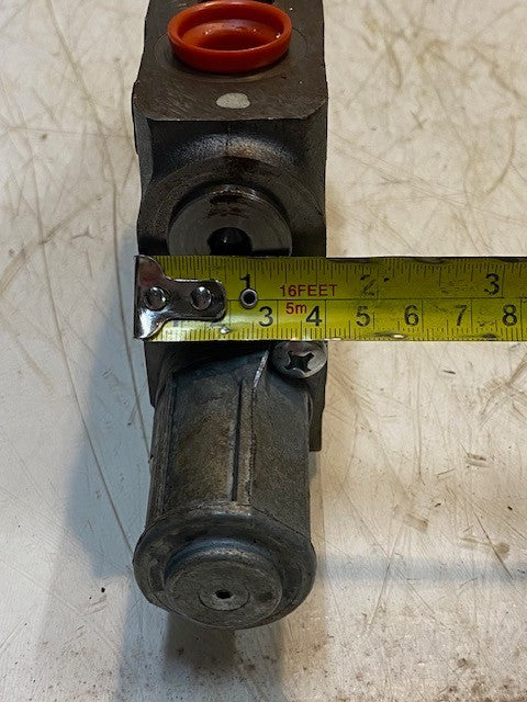 Hydraulic Control Valve Body Section BSF Made in UK 72013 | 9601