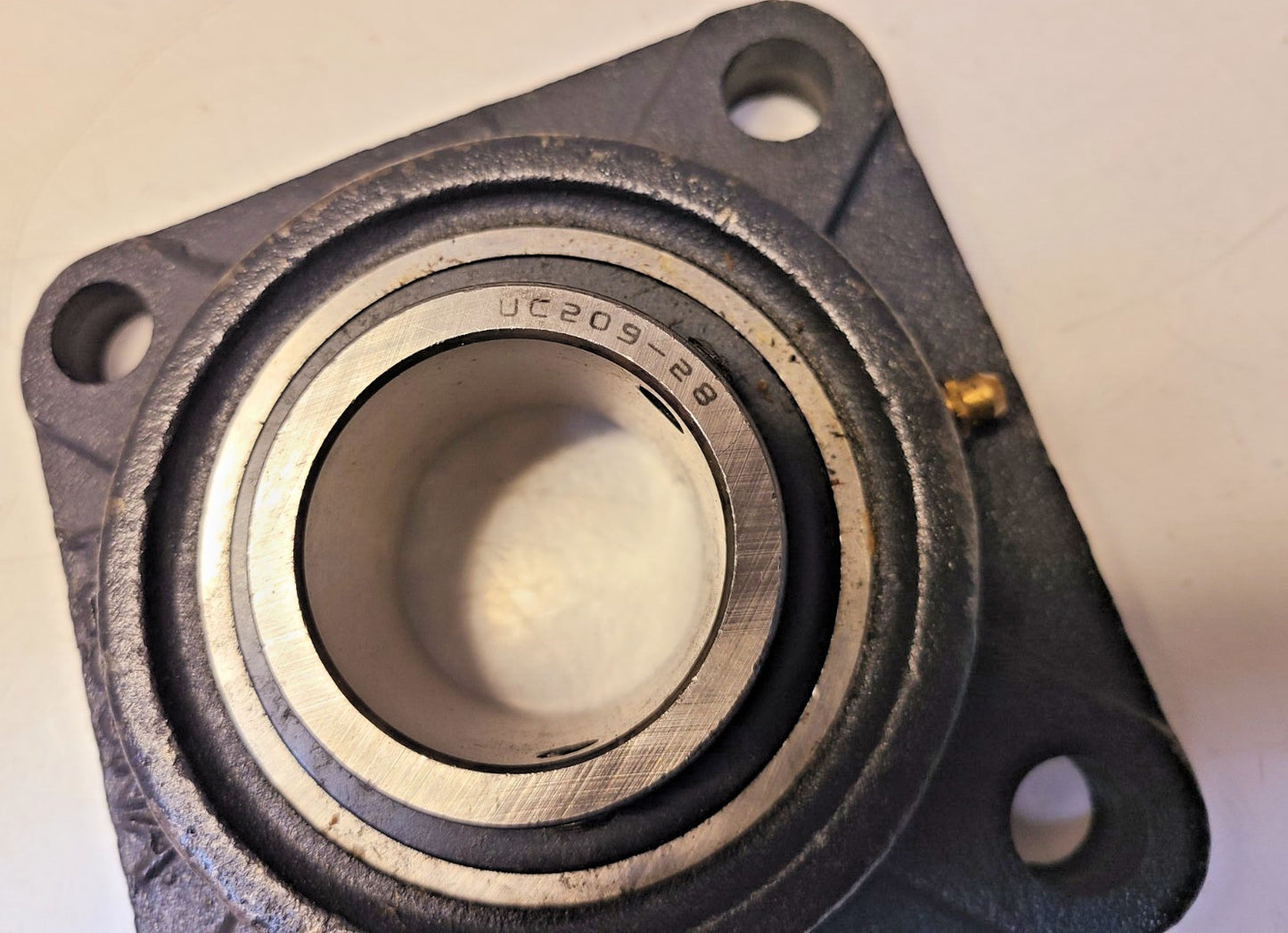 SST 4-Bolt Flange Mounted Bearing F209NA | 100220 | 1-3/4" |  UC209-28