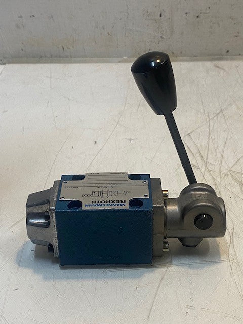 Mannesmann Rexroth Directional Valve 4WMM6J53/F | RR00885085