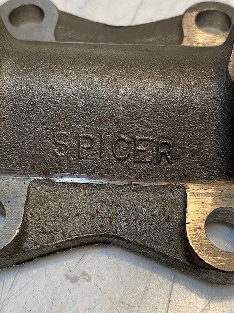 Spicer Drive Shaft Flange Yoke A4 R373 | 3-3/8" L 3-1/8" W 27mm Bore 9mm Holes
