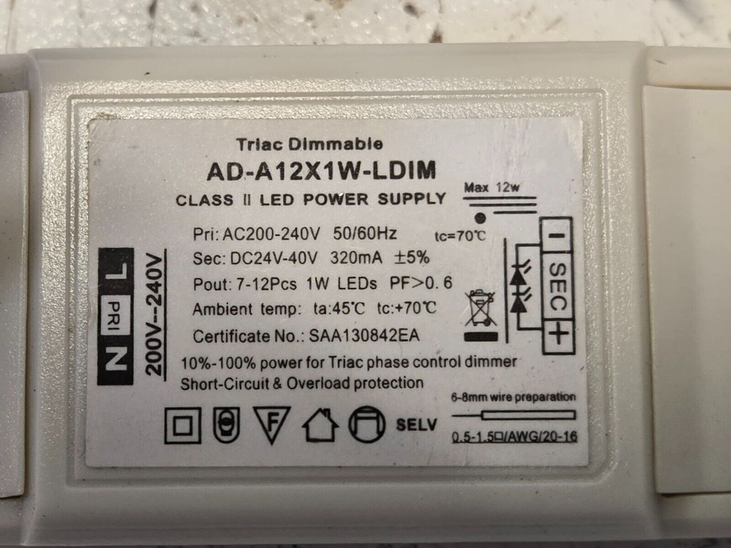 LED Light with AD-A12X1W-LDIM Dimmable Power Supply See Pictures