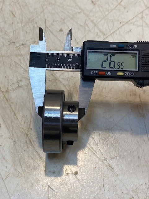 8 Quantity of SST Cylindrical Screw Locking Insert Bearings CSB205-16 (8 Qty)