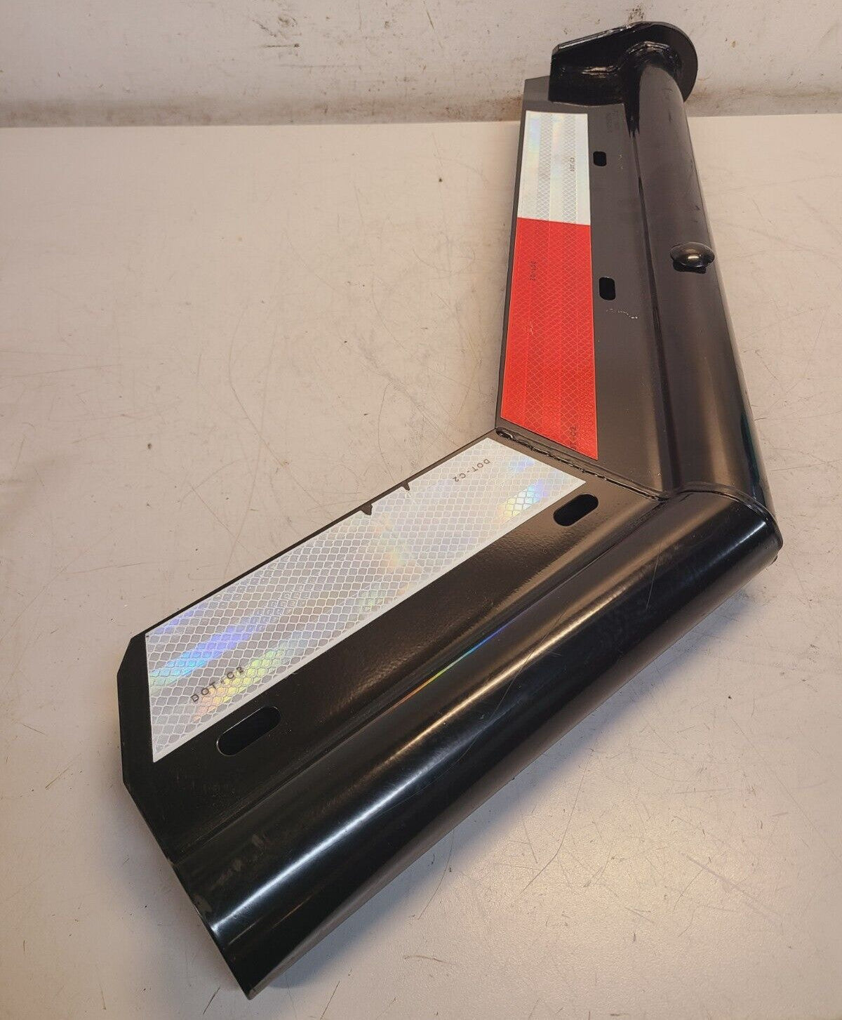 Fleet Engineers Muskegon Spring Loaded Mud Flap Hanger FB-27