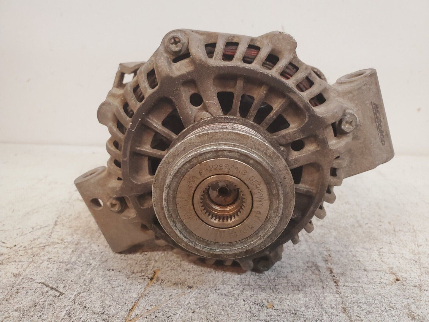 ACDelco Remanufactured Alternator 334-1417 | 08199 | 19134410