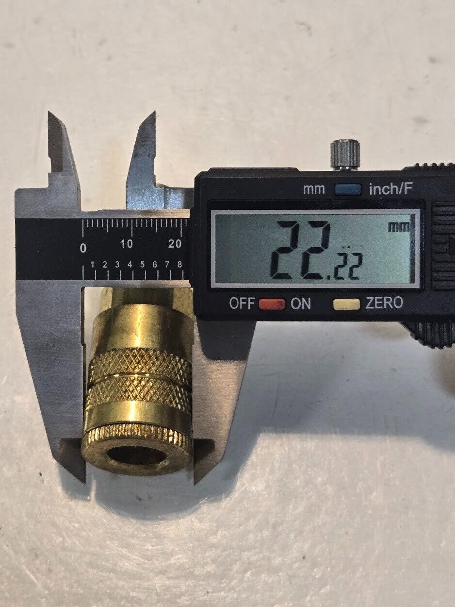 6 Quantity of 1/4" Quick Connect Fittings with 3/8" Barb Hose End (6 Quantity)