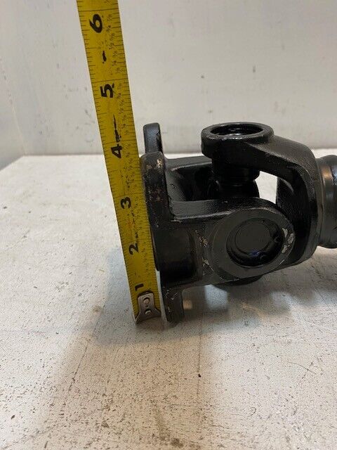 Detroit Axle DR-8 13728 | 20190123 Front Drive Shaft