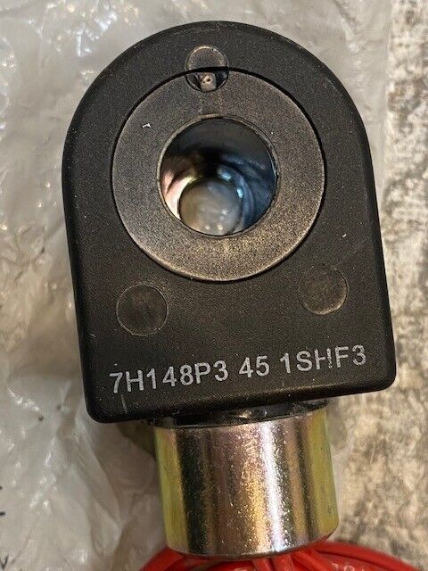 Parker Solenoid Coil H148P3 | 7H148P3 45 1SHF3 Volts 120/60 110/50 Watts 10