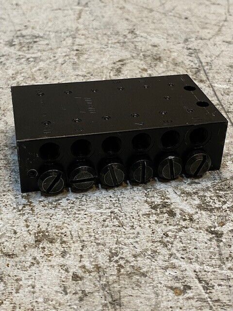 Lincoln Lubricating Block Metering Device SSV M04A13C