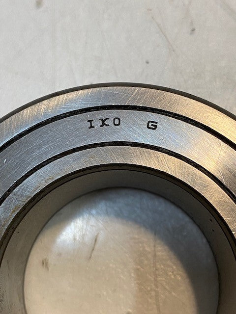 IKO Cam Follower Needle Roller Bearing NART50VUUR 90mm OD 50mm Bore 32mm Thick