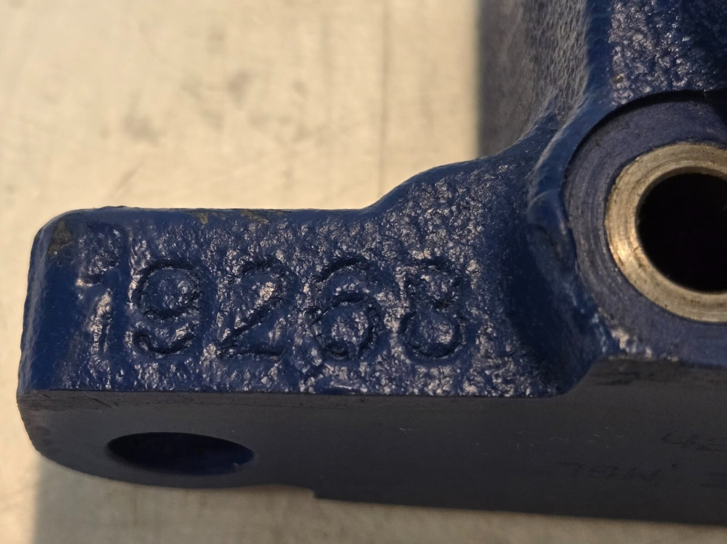Hydraulic Manifold 19268 400 | 3410 | U010 07193460 E MGL | 18439 09/11/10-13h
