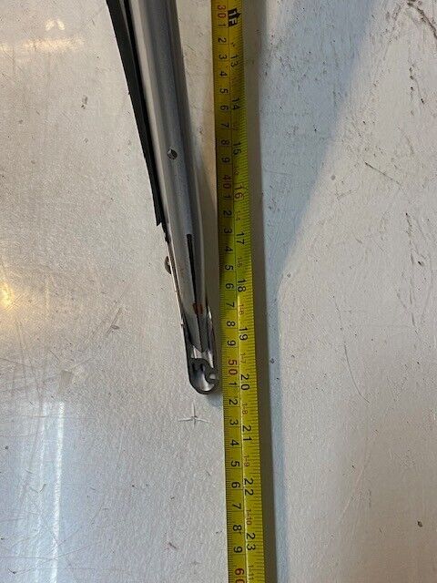 Boat Windshield Section Model 1800X | 23" H 20" D 41" L