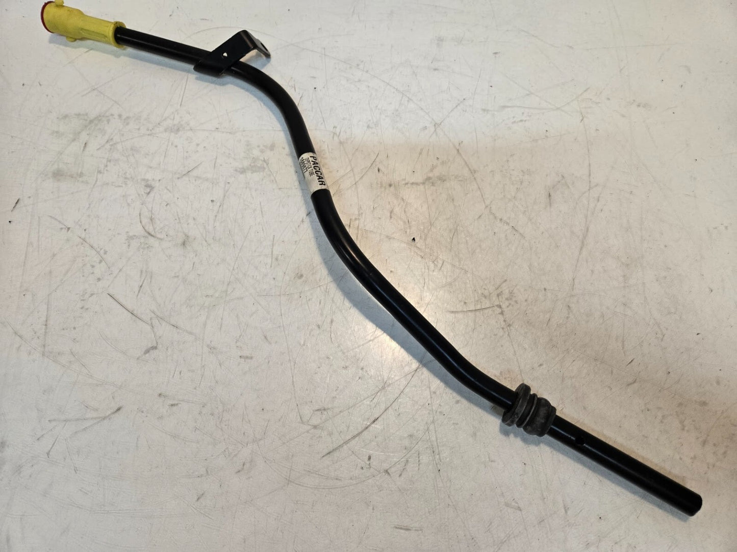 Paccar Dipstick Tube 1889877 | 66116600 | 298121 | 26" Long | 15.1 mm Tube OD