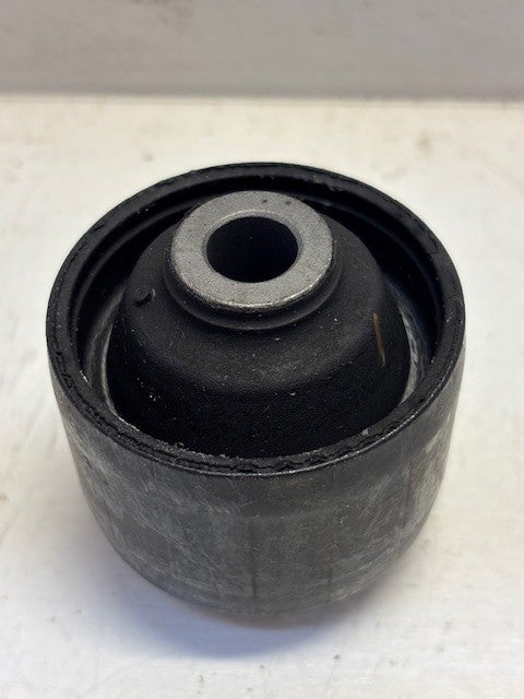 OEM Nissan Rear Suspension Bushing | 55045-4B000 | 55045-0M000