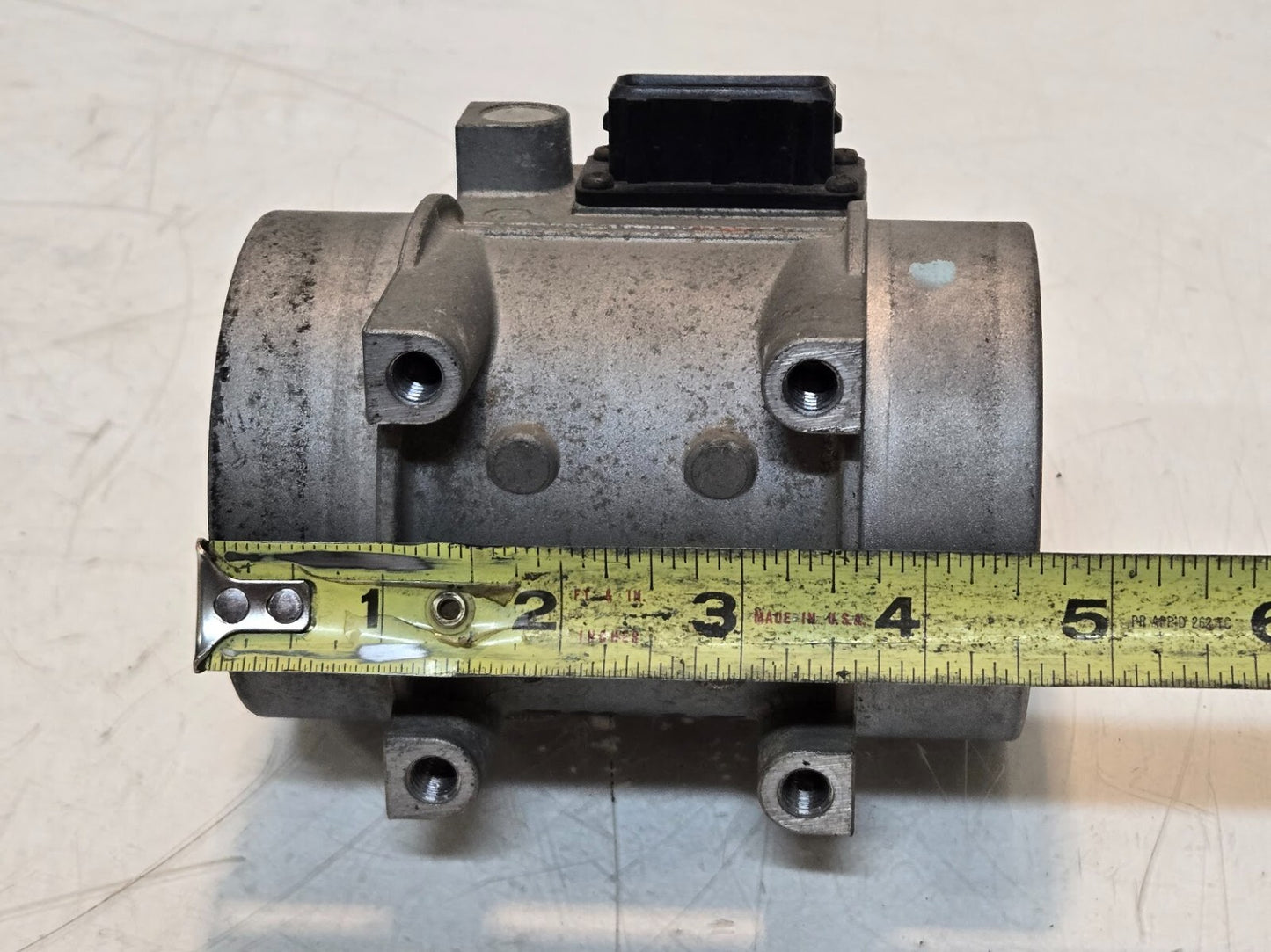 Unisia JECS Mass Airflow Sensor A36-000 J13 | 7X16A for 1984-85 Nissan