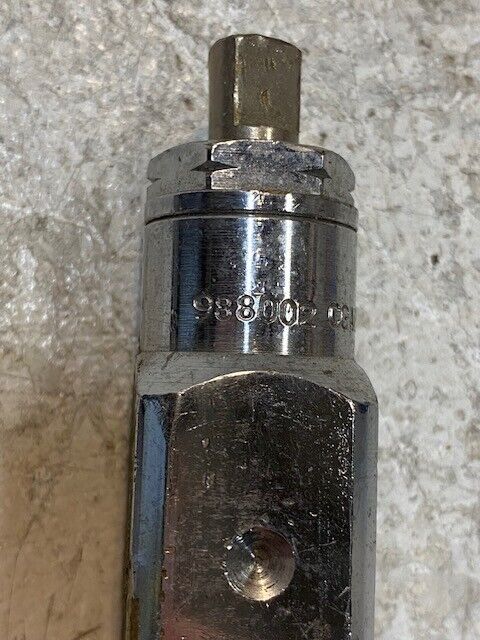 Oxygen Cylinder Post Valve CGA870 | 988002 4" L 1" W 21mm Thread End