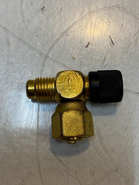 2 Quantity of Robinair 40398 Access Tees 1/4 MFL x 1/4 MFL w/ Core (2 Quantity)