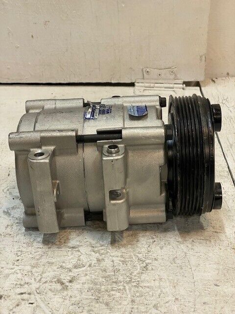 A/C Compressor-XL, GAS, OHV, MFI, Electronic UAC CO 101510C, FS10