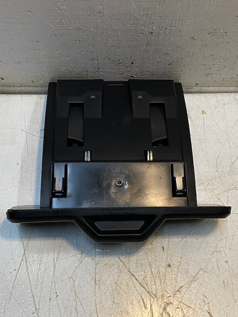 Rear Seat Dual Drink Holder 1112248-1 7133 for 2005-10 Jeep Grand Cherokee