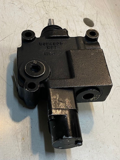 The Heil Co. Hydraulic Pump Control Pressure Valve 0316131 | 5024800 WF1 9D06