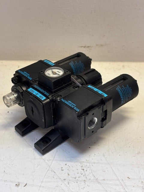 Wilkerson Air Pressure Regulator | F08-02-SK00 | R08-02-F0G0 | L06-02-LK00
