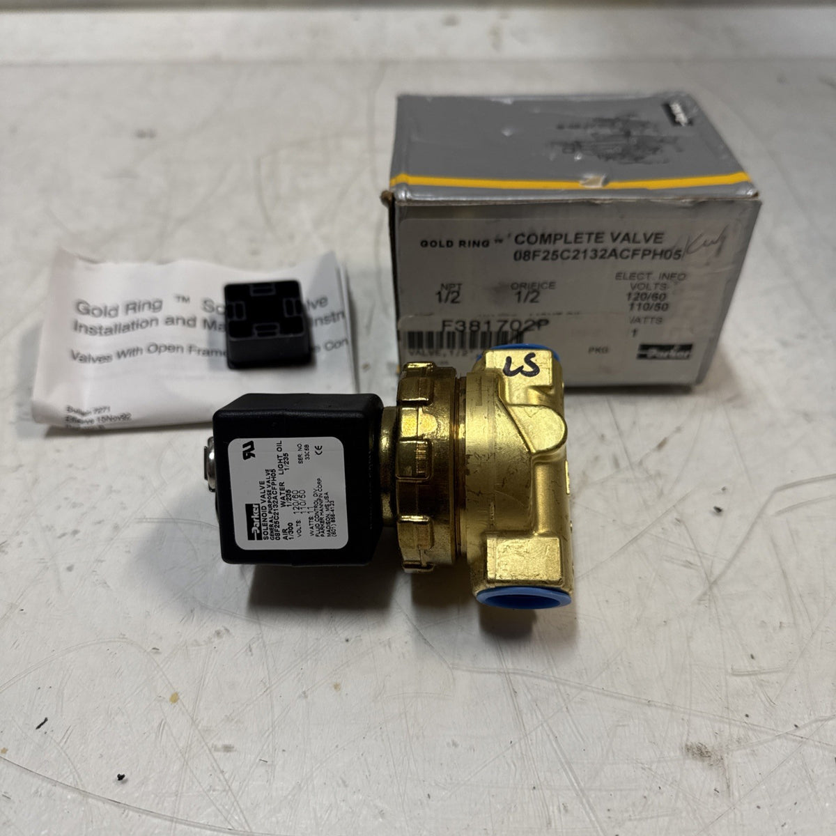 Parker Solenoid Valve 1/2 NP 08F25C2132ACFPH05 | Volts 120/60 110/50 Watts 11.0