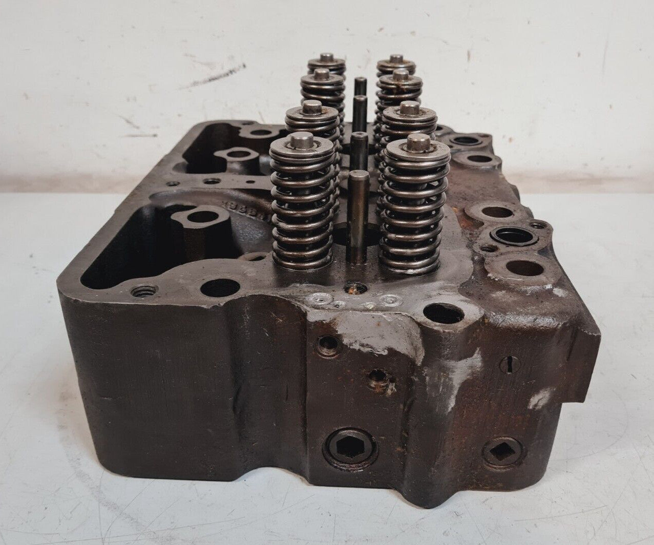 Cummins NTC 5 1/2 Cylinder Head 3008100RX | 152650 L-2 | 135541